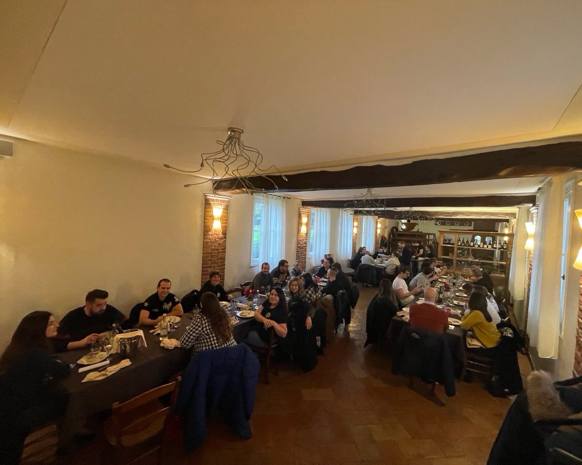 2022-pranzo-di-natale foto4.jpg